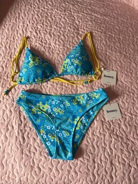 honey swim Blue & Yellow Floral Triangle Bikini Set